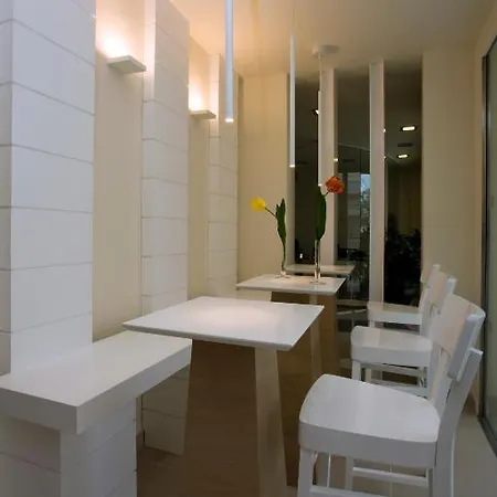 Belmare Apartahotel 4*