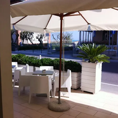 Apart-hotel Belmare