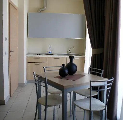 Belmare Aparthotel